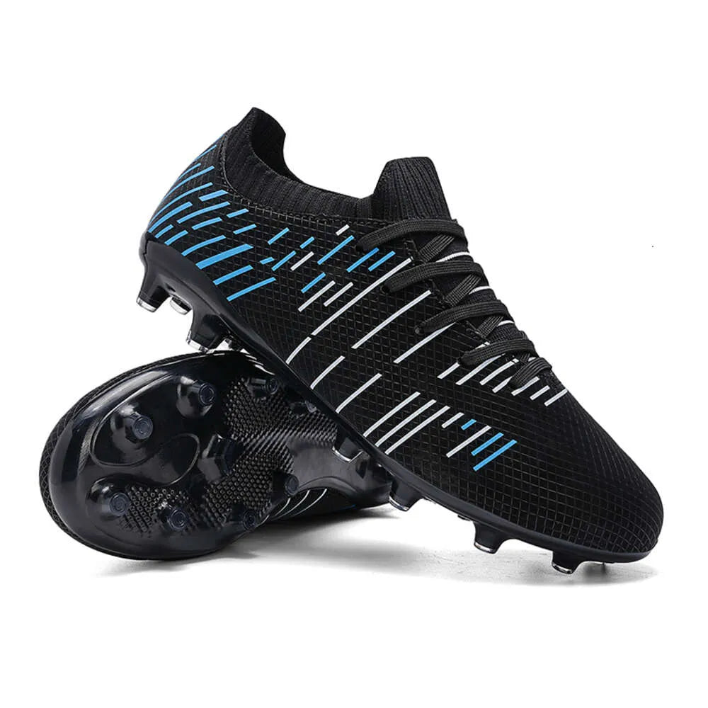 High Quality Outdoor Non-slip Soccer Chaussures De Women Men Football Shoes Boots