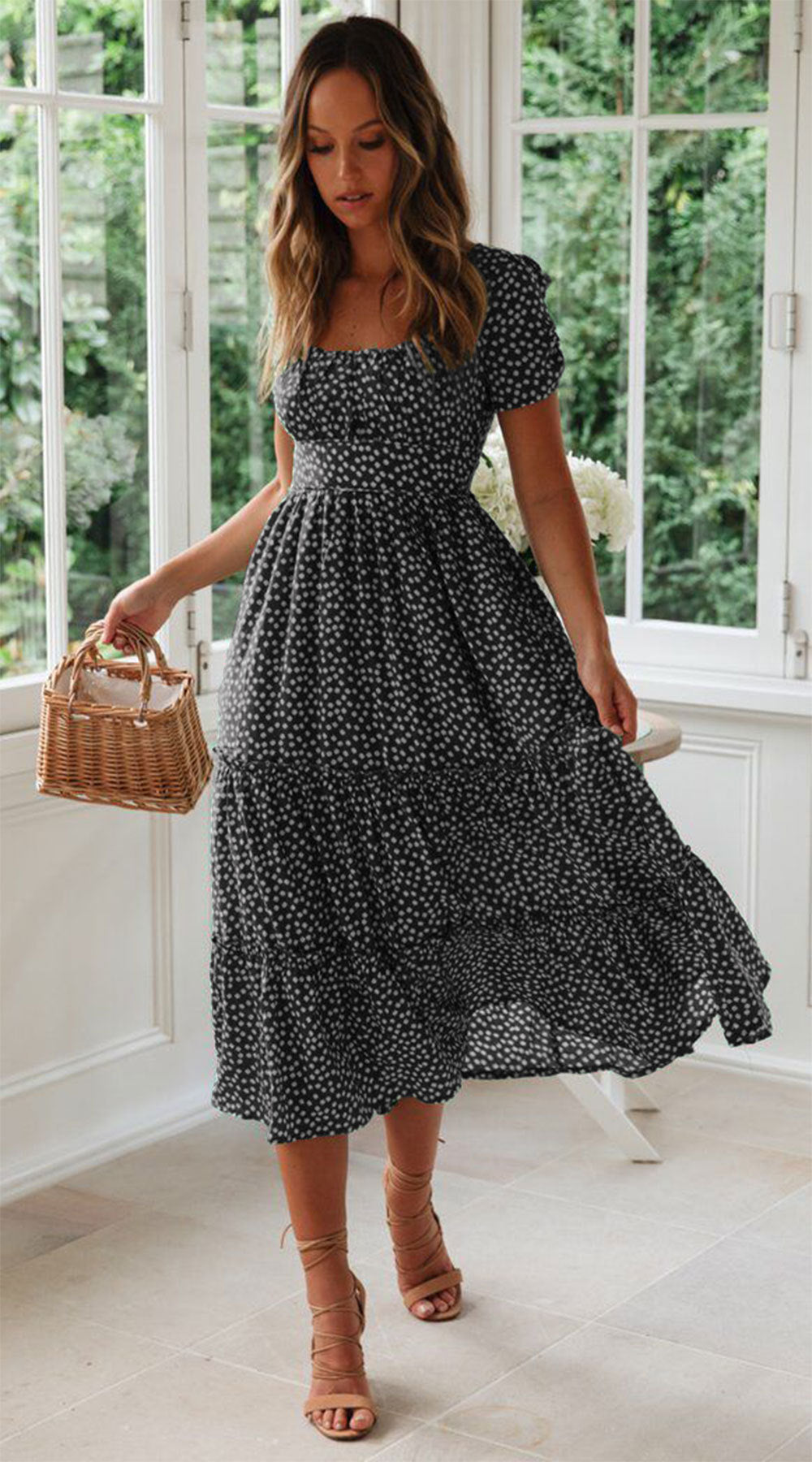 2019 European and American New  Wish  Hot Square Collar Puff Sleeve Floral Dress Long Dress