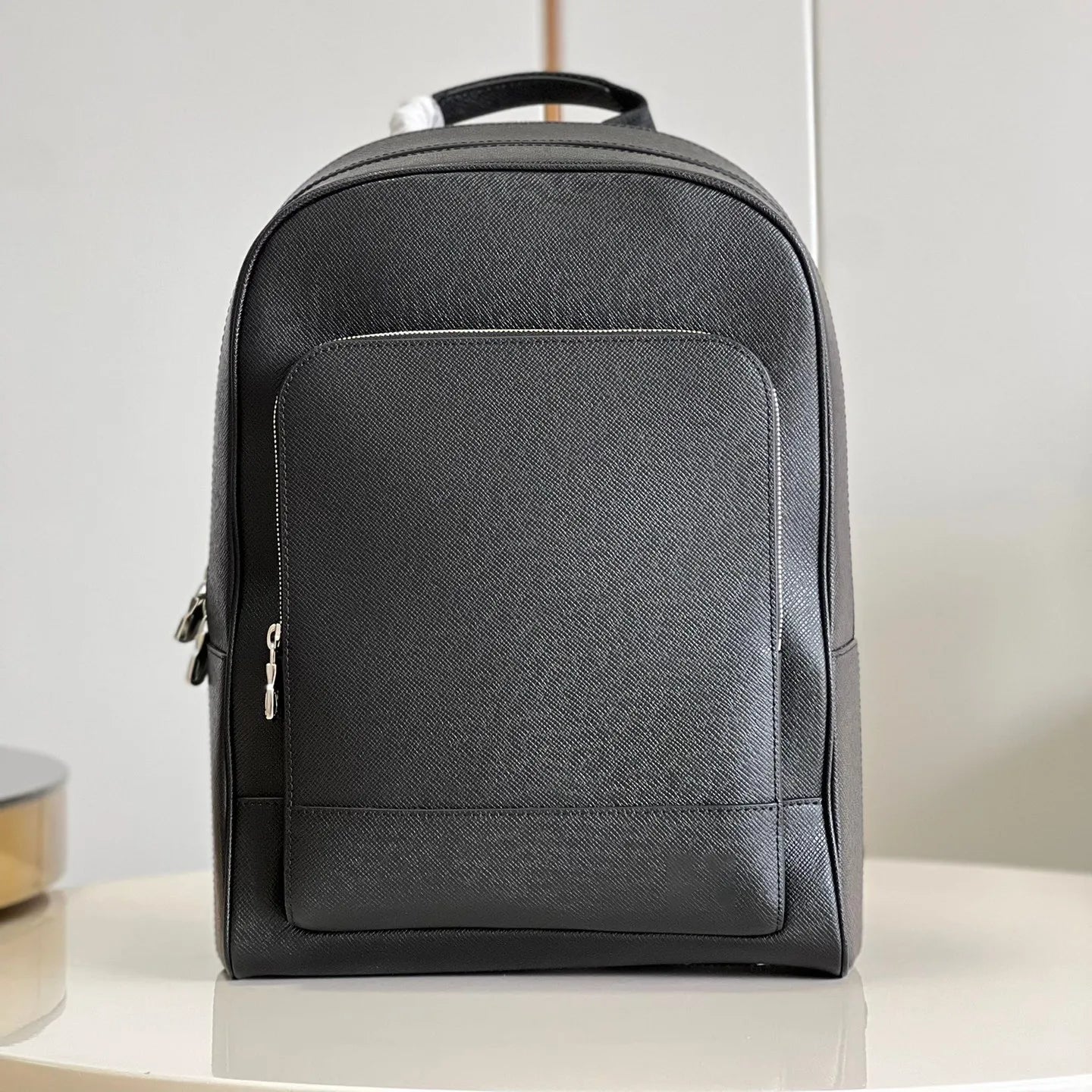 Fashion MEN Backpack designer school bag Large capacity rucksack handbags for women M30857 Magnetic buckle closure leather drawstrings casual bag