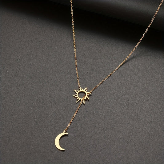 1pc Bohemian Style Sun & Moon Pendant Necklace, Elegant Minimalist 18K Gold Plated Jewelry, Ideal For Party & Holiday Gift, Ramadan Decor Accessories