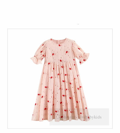 Big girls strawberry embroidery dresses old kids lace hollow falbala short sleeve dress summer teenagers pink princess clothes Z7001