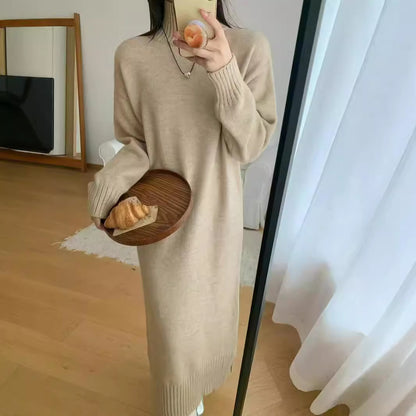 XIEYINSHE 2025With a coat over the knee in autumn and winter, a long inner turtleneck sweater skirt, a loose and lazy wind split-ended knitted bottoming dress