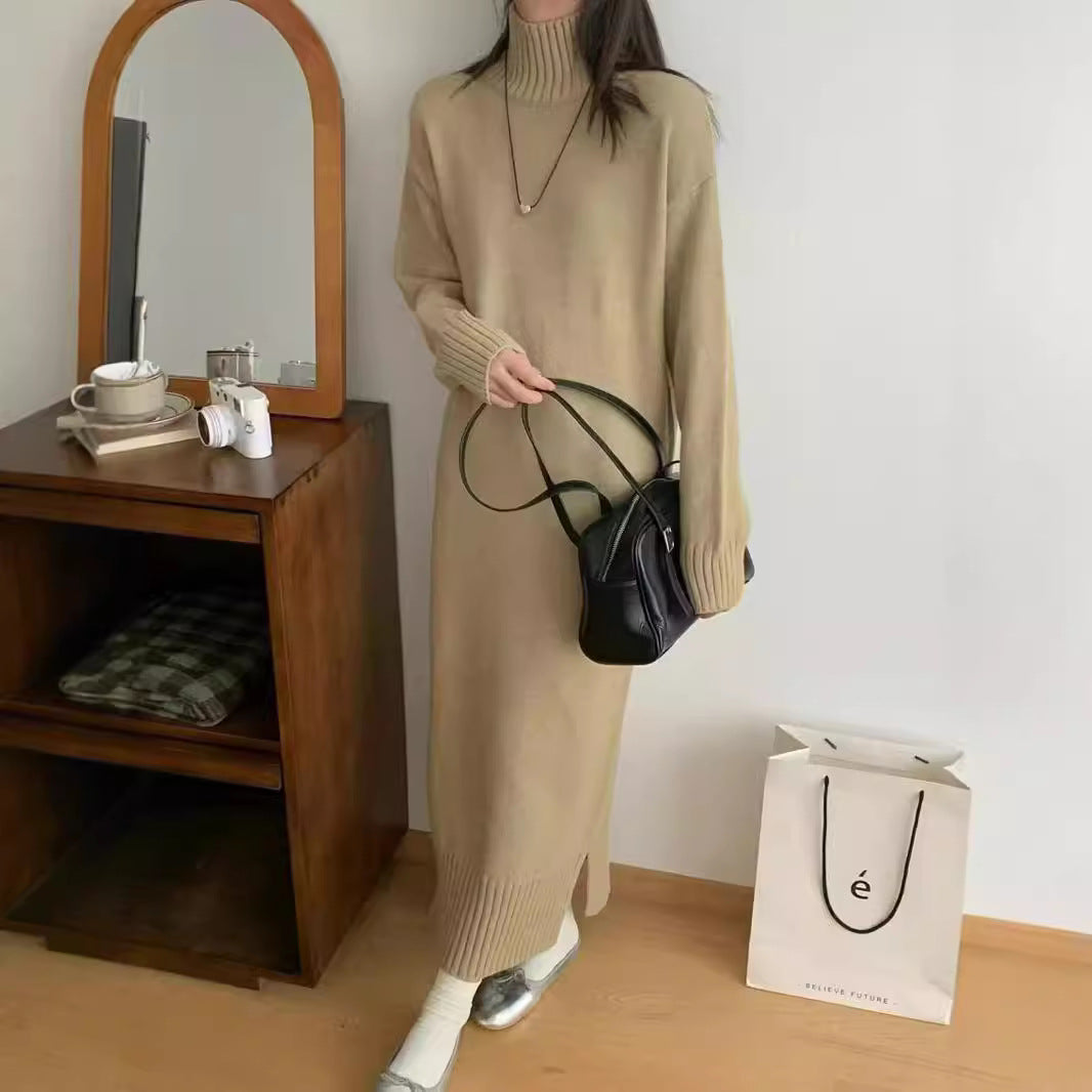 XIEYINSHE 2025With a coat over the knee in autumn and winter, a long inner turtleneck sweater skirt, a loose and lazy wind split-ended knitted bottoming dress