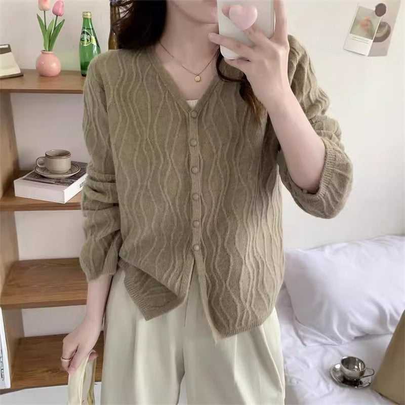 XIEYINSHE Design textured twist knitted cardigan women's autumn and winter new versatile loose V-neck short sweater jacket top