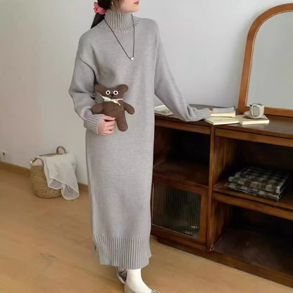 XIEYINSHE 2025With a coat over the knee in autumn and winter, a long inner turtleneck sweater skirt, a loose and lazy wind split-ended knitted bottoming dress