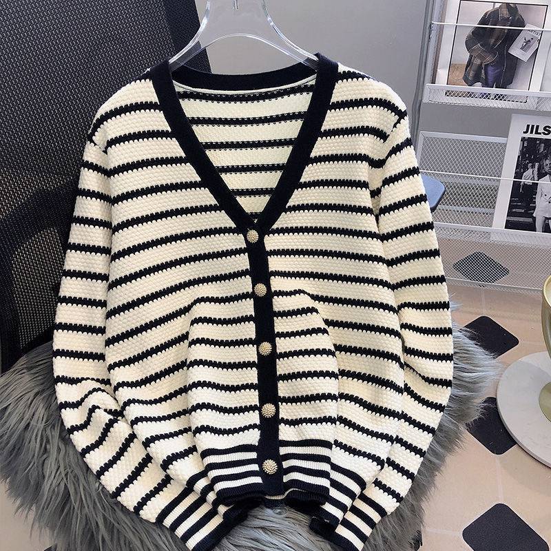 XIEYINSHE Sweater jacket knitted cardigan women's spring and autumn clothing thin outer with new popular black and white striped V-neck long-sleeved top