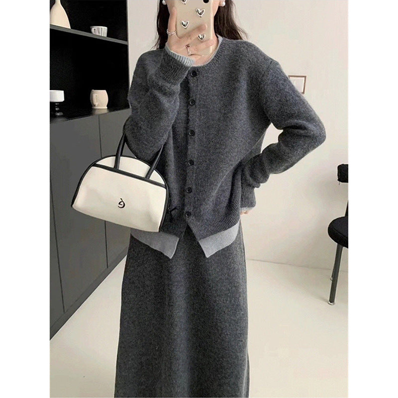 XIEYINSHE 2025High-end knitted cardigan women's suit autumn and winter new lazy wind sweater jacket skirt fashion two-piece set trendy