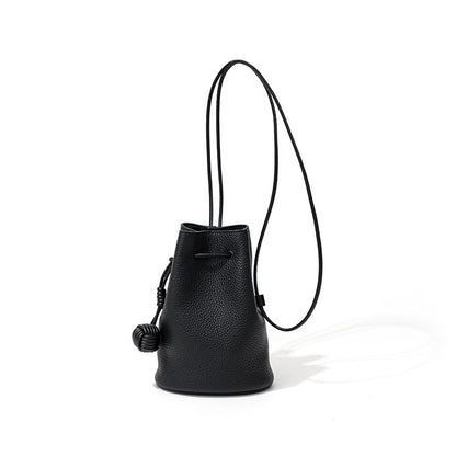 xieyinshe Korean Style Niche Drawstring Bucket Bag  New Ins Genuine Leather Messenger Bag Women's Simple First Layer Cowhide Leather Single-Shoulder Bag