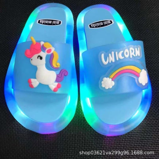 Online Influencer Fashion Luminous Children's Slippers Strawberry Crystal Shoes Shiny Color Light Girlfriends Girls Shiny Sandals