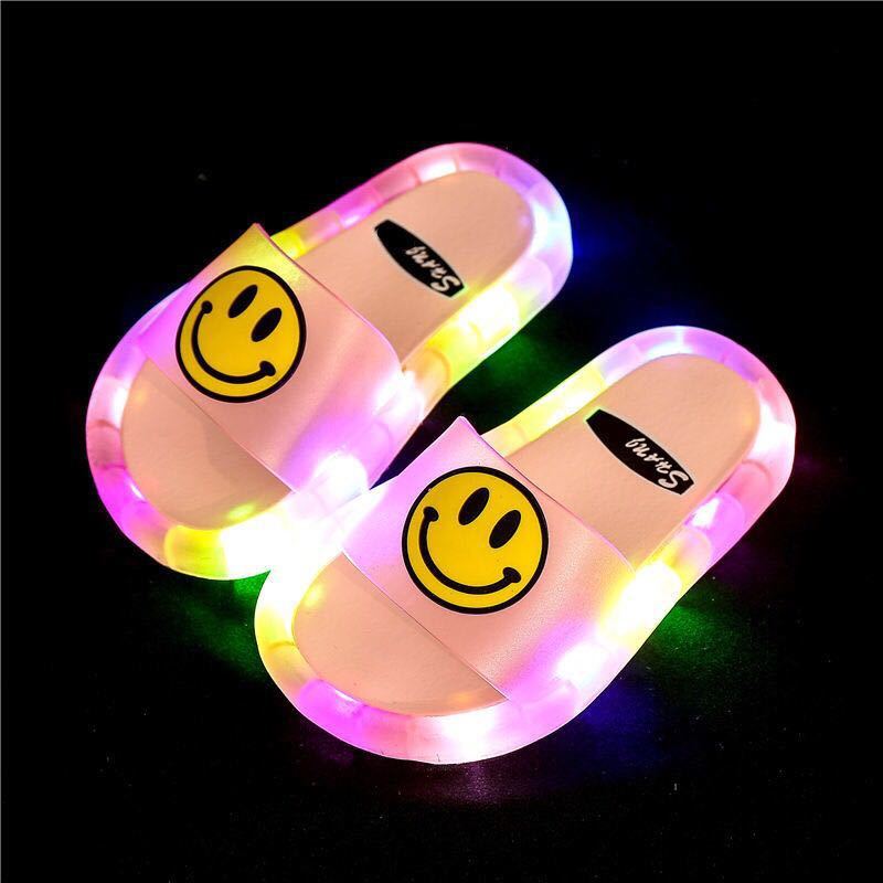 Online Influencer Fashion Luminous Children's Slippers Strawberry Crystal Shoes Shiny Color Light Girlfriends Girls Shiny Sandals