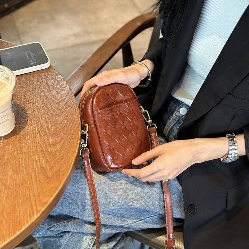 xieyinshe Mobile Phone Bag Female Crossbody  New Versatile High Quality Rhombus Vertical Vegetable Tanning Leather Small Bag Shoulder Bag Ladies