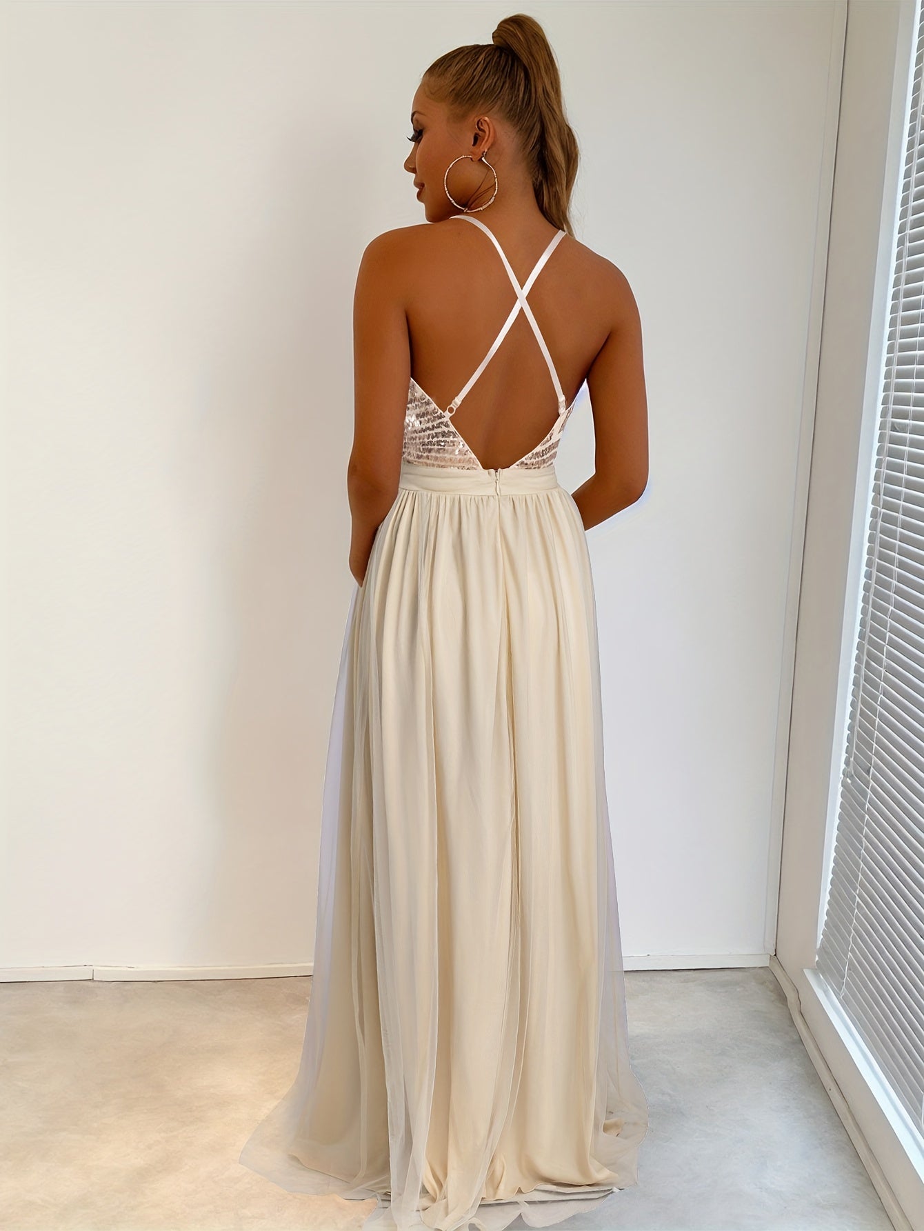 xieyinshe  Backless Contrast Sequin Dress, Elegant Plunging Sleeveless Party Maxi Dress, Women's Clothing