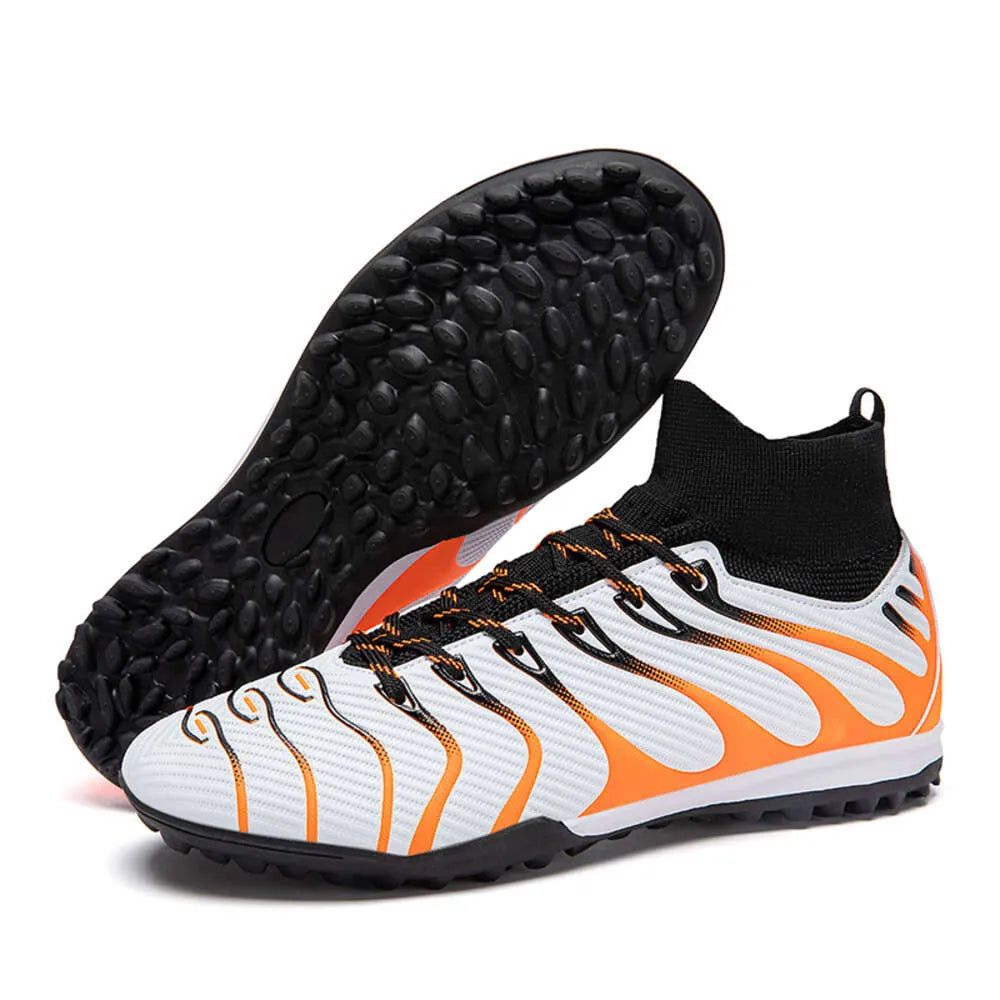 Fashionable and multifunctional sports classic Bora Sepato Chinese made football shoes