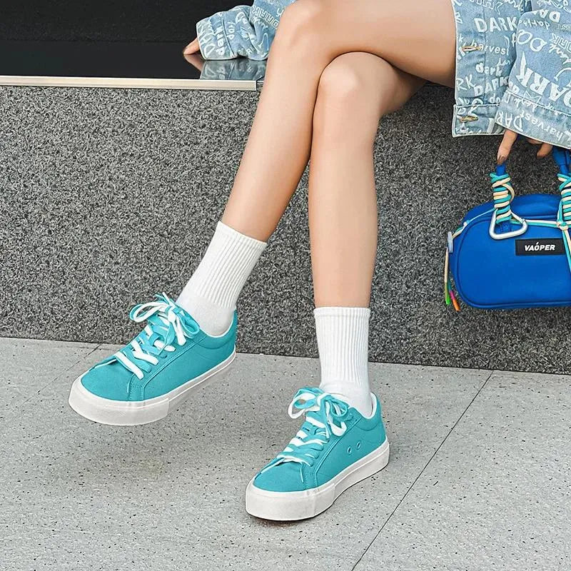 Casual Shoes Women Canvas Unisex Fashion Sneakers Man Woman Loafers Classics Skateboard Student Sports Ladies