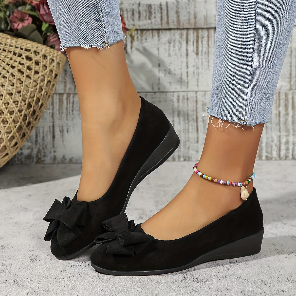 Chic Bowknot Wedge Heels - Lightweight, Comfortable, Slip-On Platform Shoes for Women - Perfect for Casual Daily Wear, Outdoor Activities, and Special Occasions