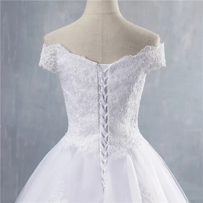 ZJ9143  Ball Gown Off The Shoulder Wedding Dresses Short Sleeves Bridal Dress White Ivory Lace Appliques