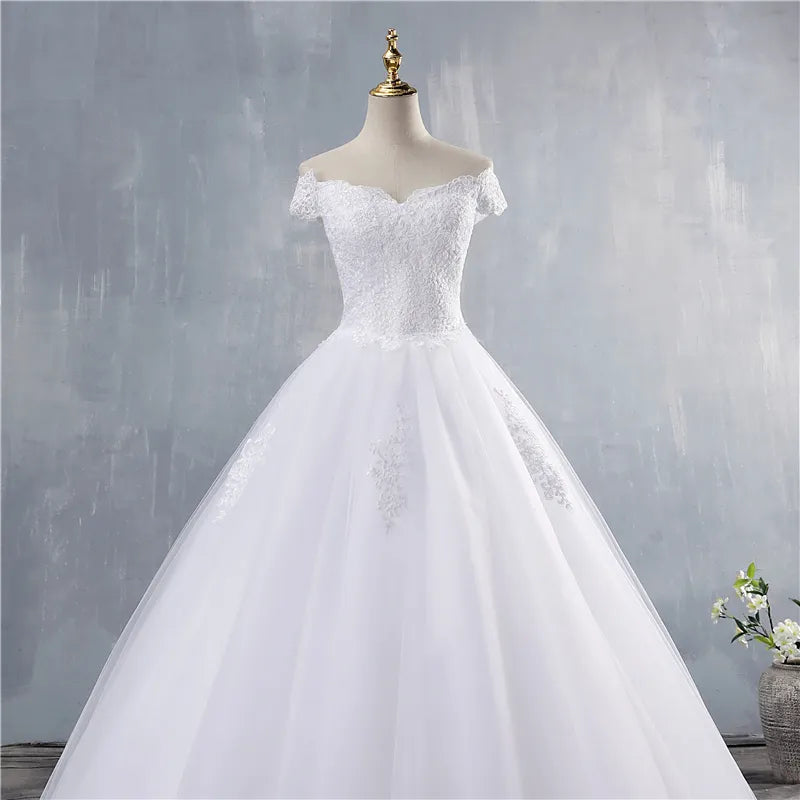 ZJ9143  Ball Gown Off The Shoulder Wedding Dresses Short Sleeves Bridal Dress White Ivory Lace Appliques