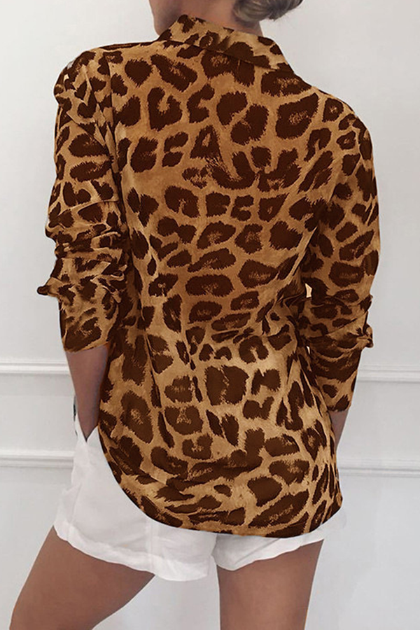 Fashion Leopard Buckle Turndown Collar Tops(4 Colors)