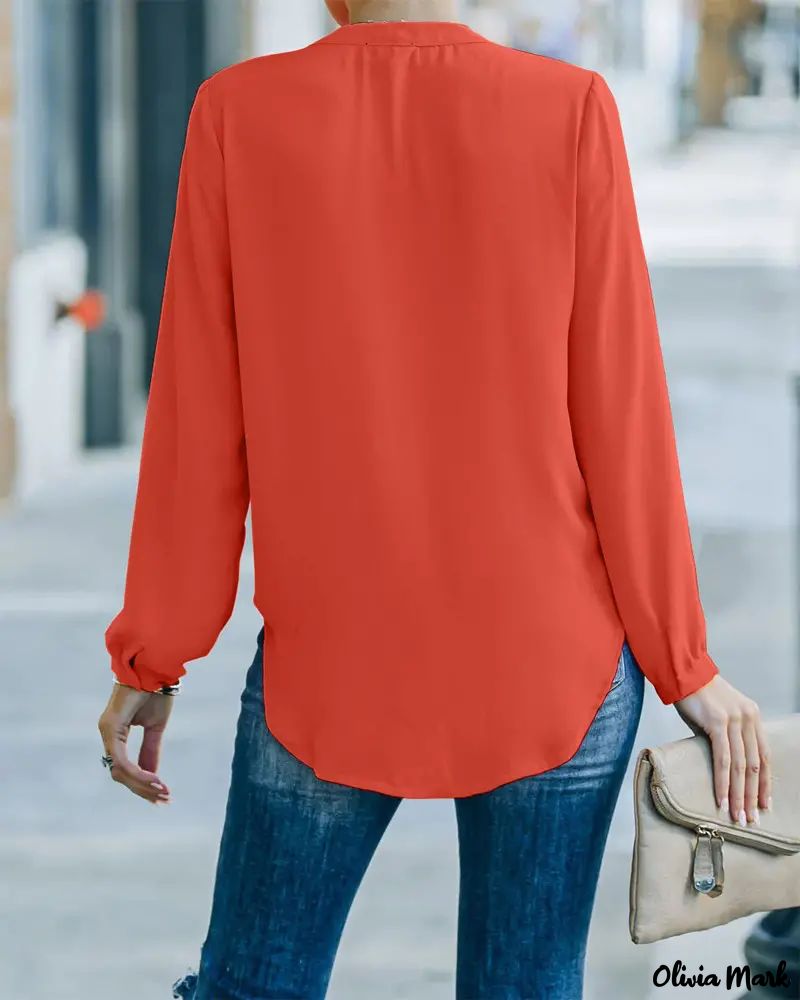 Xieyinshe - Solid Long Sleeve Curved Hem Top