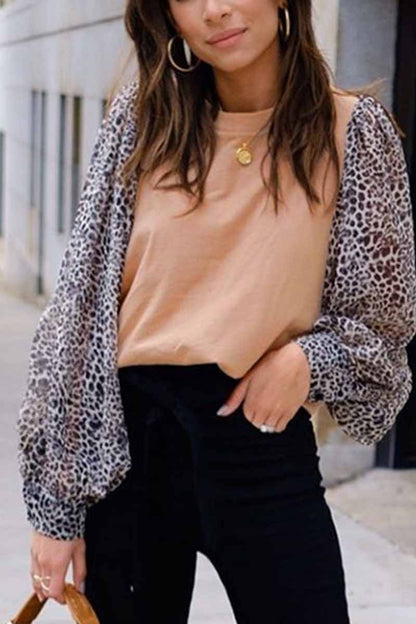 Xieyinshe Xieyinshe Leopard Round Neck Loose Top